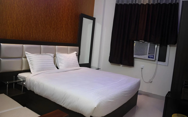 Hotel Golden Sky