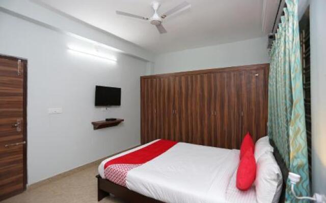 OYO Flagship 24789 Sidharth Residency