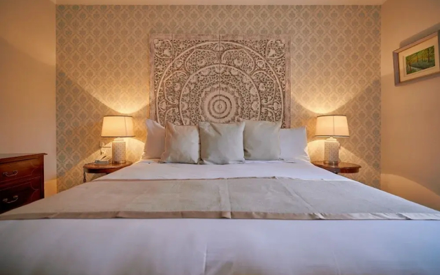 Seaview House Hotel