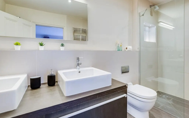 Charming Spacious 5 Bed Mews House - Kensington