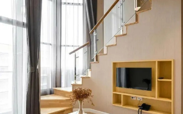 Maysa Condo By M
