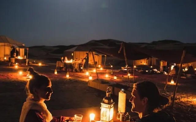 Relaxing desert camp