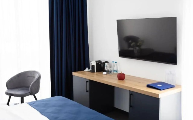 Blue Star Luxury Hotel