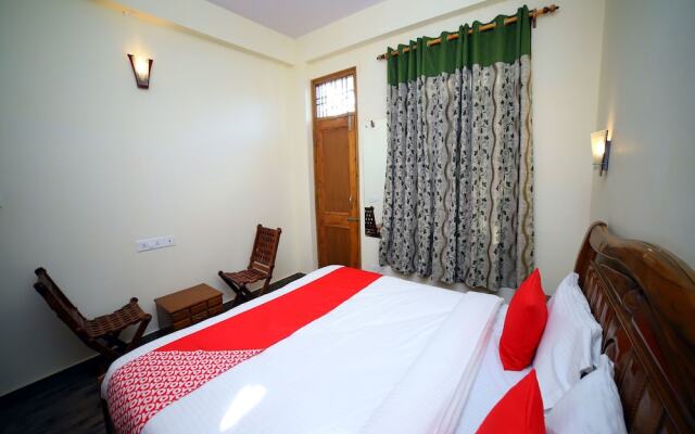 OYO 12125 Home 3BHK Shimla Woods