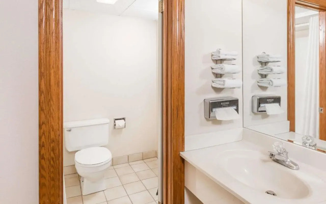 Knights Inn South Sioux City