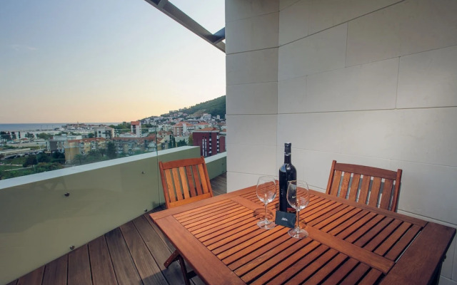 Sky View Luxury Apartments