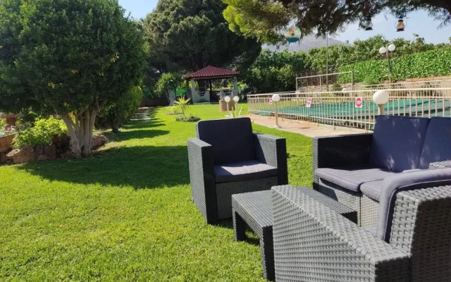 Beautiful House near the Beach