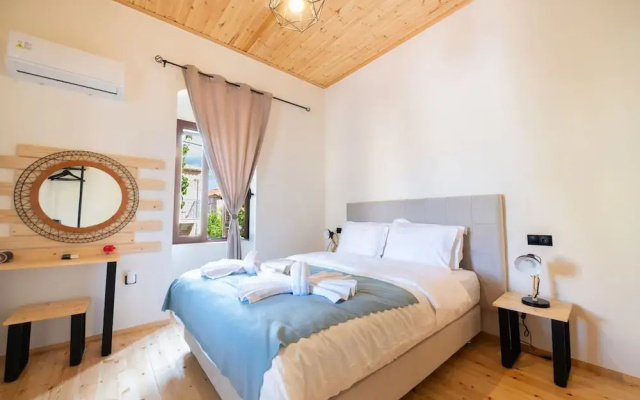 Mani View Luxury House