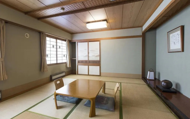 Toya Gokirakutei