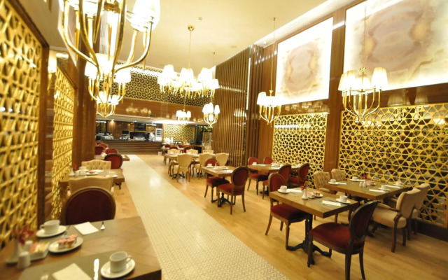 Suite Hotel Casa Diamond