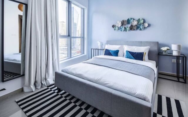 Classy & Ravishing 1BR w/ Enchanting Marina Views!