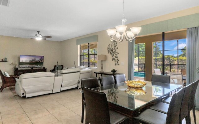 Moonlit Magic Resort Amenities!