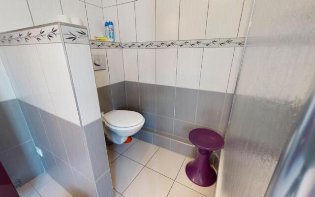 Aux Bijoux de Colmar - Le Saphir - 1 PARKING GRATUIT