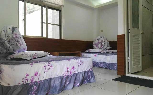 Qun Feng Hotel