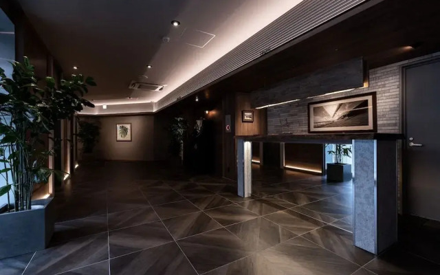 Y-HOTEL