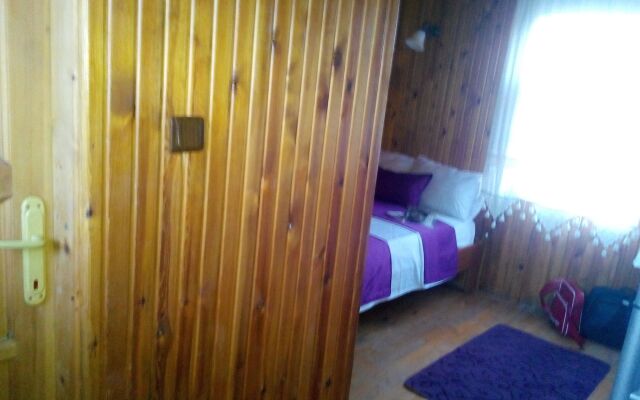 Yavuz Motel Adrasan