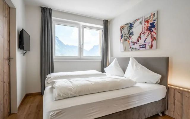 Spacious Apartment in Gosau With Shared Sauna