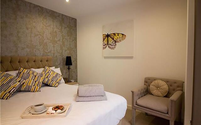 Diamond - Marsham City Apartment