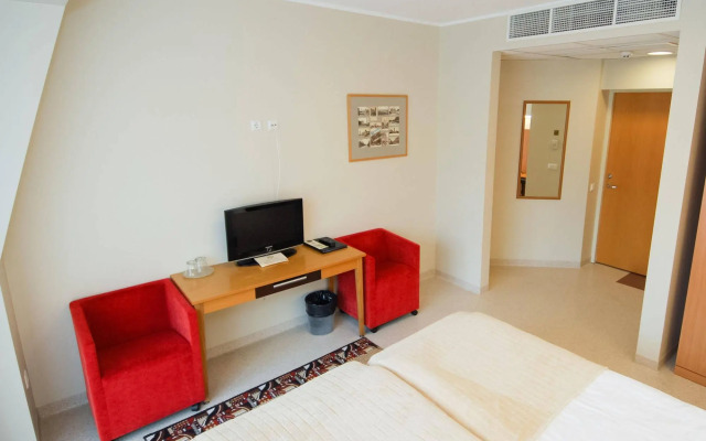 Royal Spa Residence