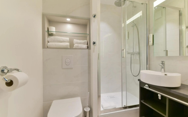 Hôtel Akena Crepy en Valois