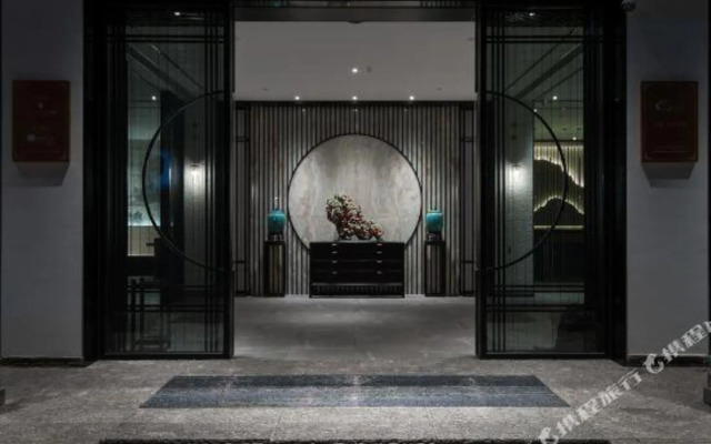 Yunny Hotel (Kunming Railway Station Wanda Square store)