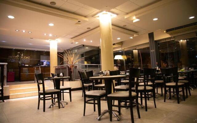 Hotel Ciudad
