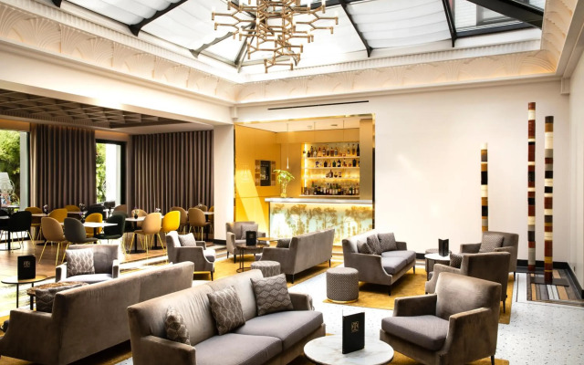 Le Tsuba Hotel
