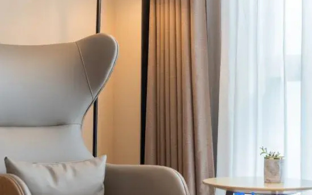 Vienna International Hotel (Dongguan Zhangmutou Government Square)