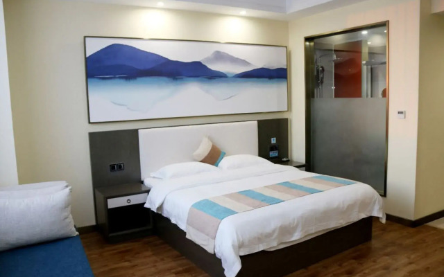 VX Hotel Lianyun Gang Guanyun Baichen Plaza