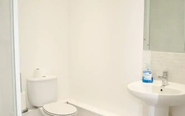 Henry Street - Apt 22