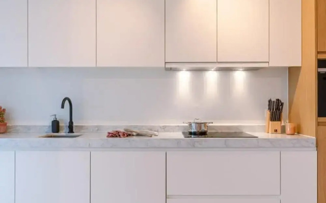 Luminous Family Apartment With Magnificent View