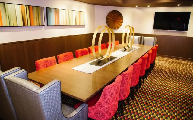 Courtyard by Marriott Niagara Falls