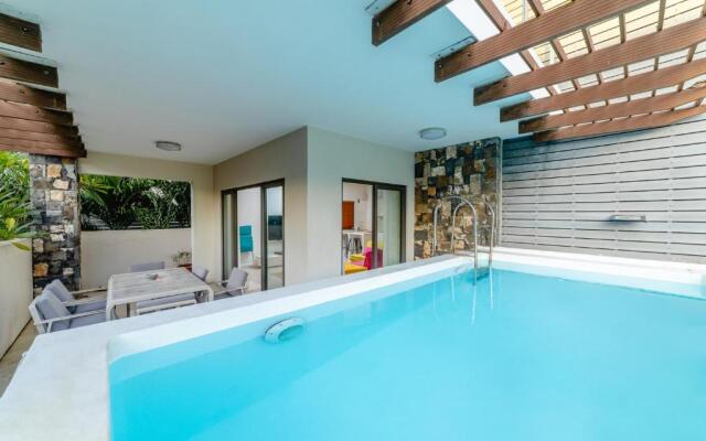 Beachcove Apt No 10