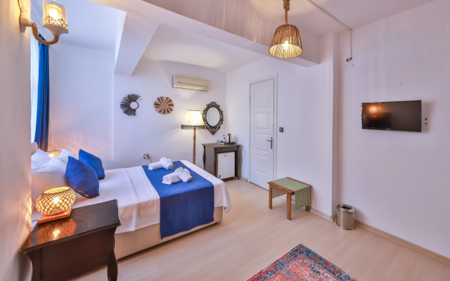 Livan Hotel Deluxe