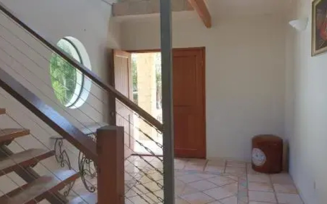 20 Orania Court