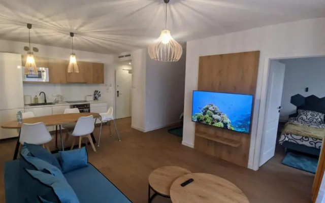 APARTAMENT BLUE z basenem, Marynarska 8 , Sarbinowo