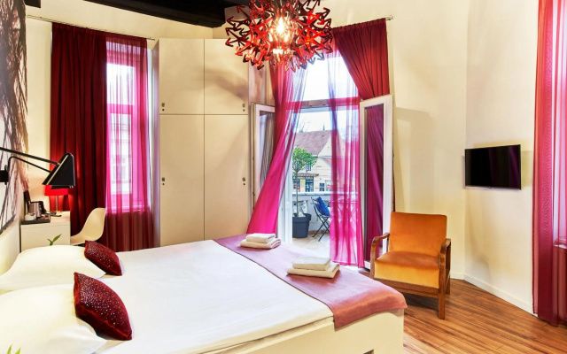 Art Hotel Like