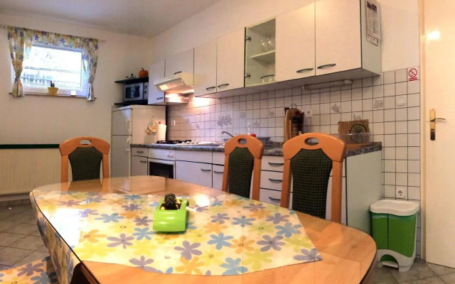 Apartment CDR