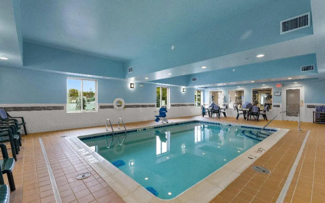 Candlewood Suites Erie by IHG