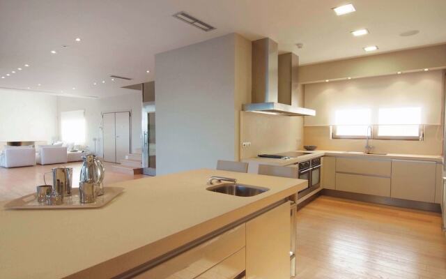 Seaview Peninsula Villa