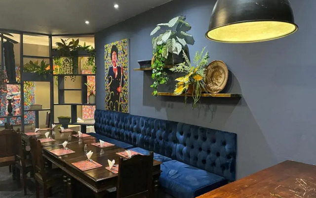 Elephant Springs Hotel