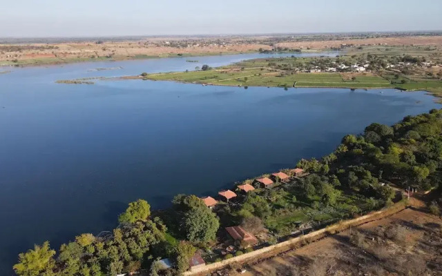 Pangarh Lake Retreat