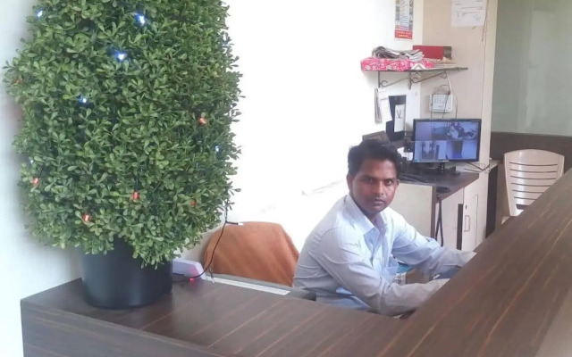 OYO 7892 Hotel Minerva Residency