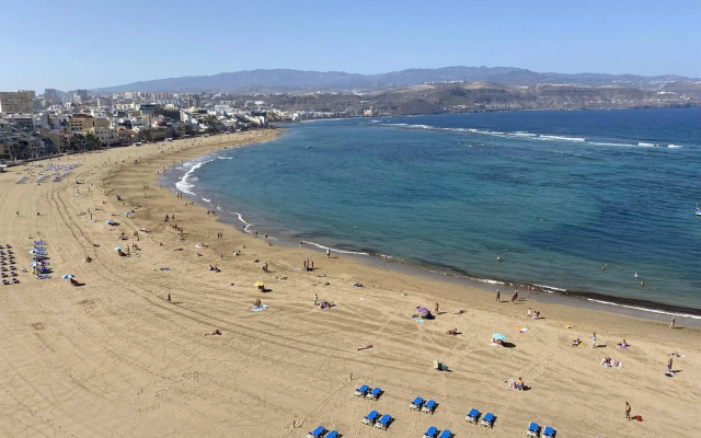 Mainstream home with balcony By Canariasgetaway
