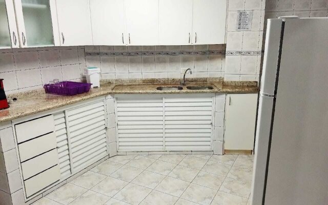 Hostel Guaratuba Connection PR