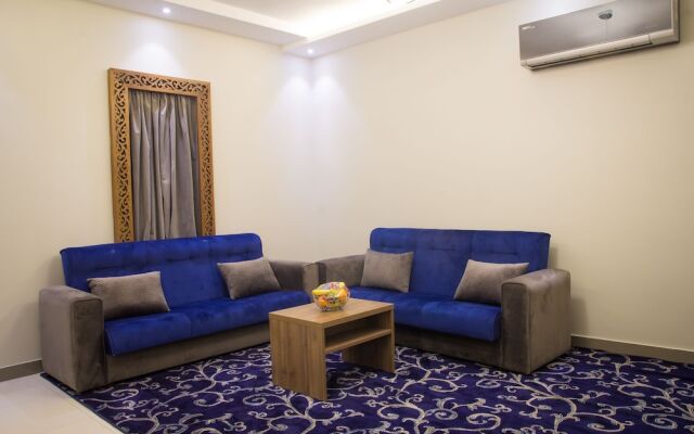 Gold Hotel