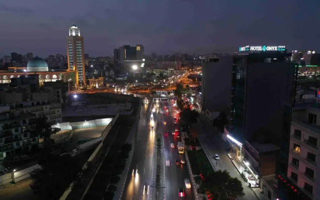 ONYX By Luna Hotel