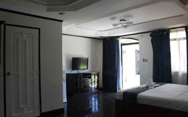 Patio Inn Hotel & Apartments