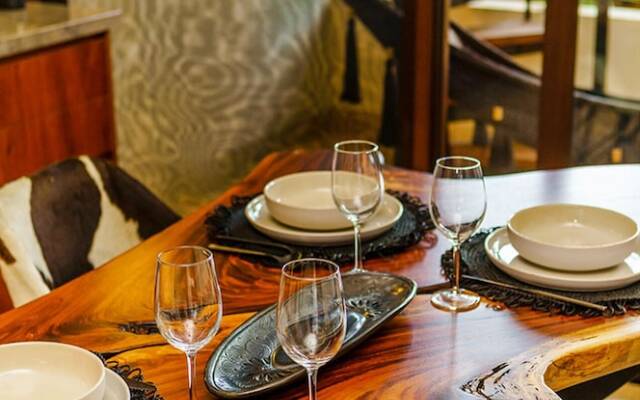 Jungle Luxury in Private Residential Area & Stunning Rooftop by Stella Rentals