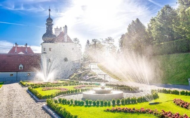 Schloss Thalheim